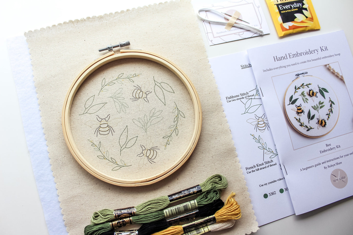 Bee Hand Embroidery Kit | 3D Turkey Stitch | Beginner-Friendly DIY Craft